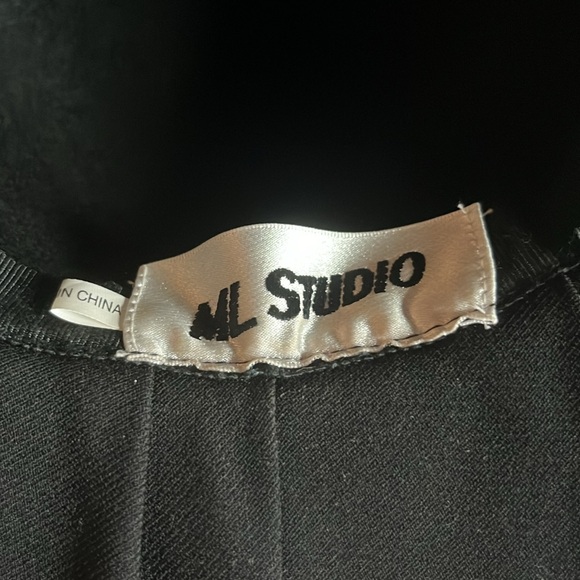 ML Studio Hat , Derby Hat, Church Hat Black Big Bow Wide Rim Millinery - Picture 9 of 15